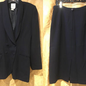 Haut de Gamme EN AVANCE NAVY BLUE SUIT, 12